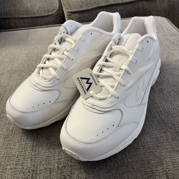 Reebok Other - NWT Reebok Sneakers White Mens 10 Wide 2E